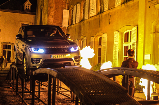 pyrotechnie magic fx flammes garage thiry chateau habay range rover